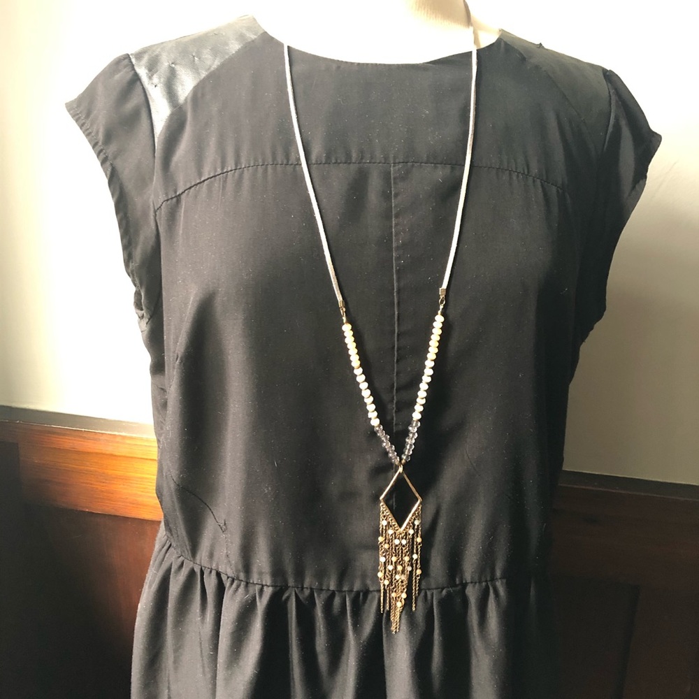 Long  geometric peach and grey tassel necklace